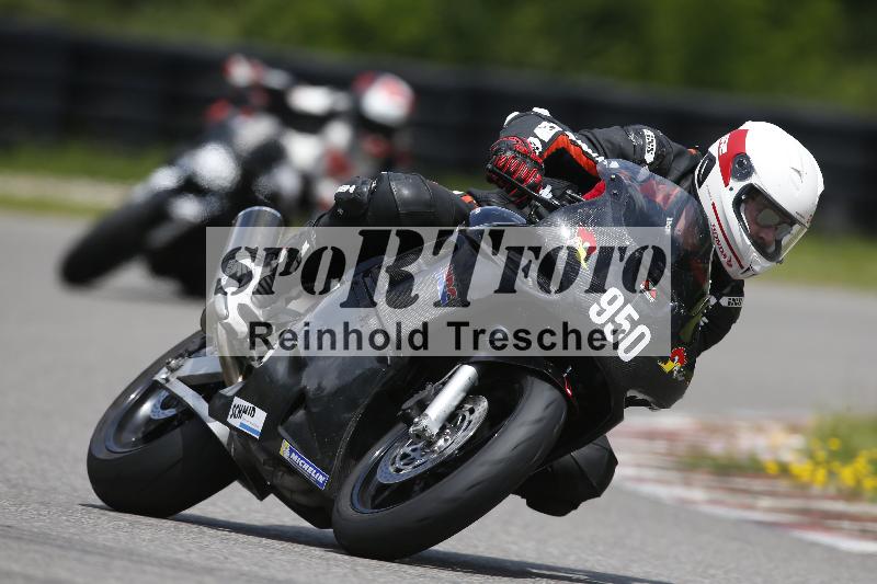 /Archiv-2024/29 12.06.2024 MOTO.CH Track Day ADR/Gruppe gelb/950